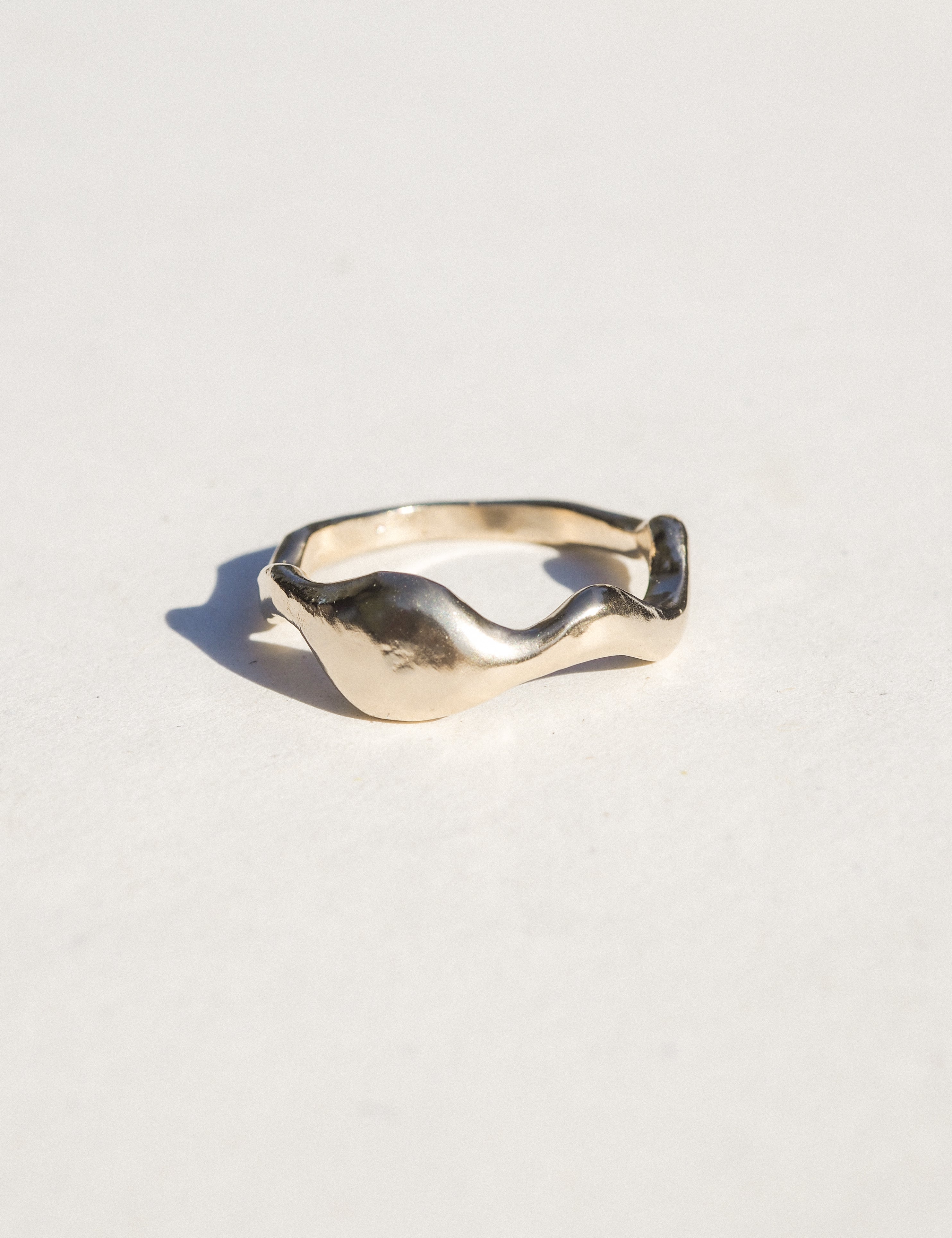 wavy ring