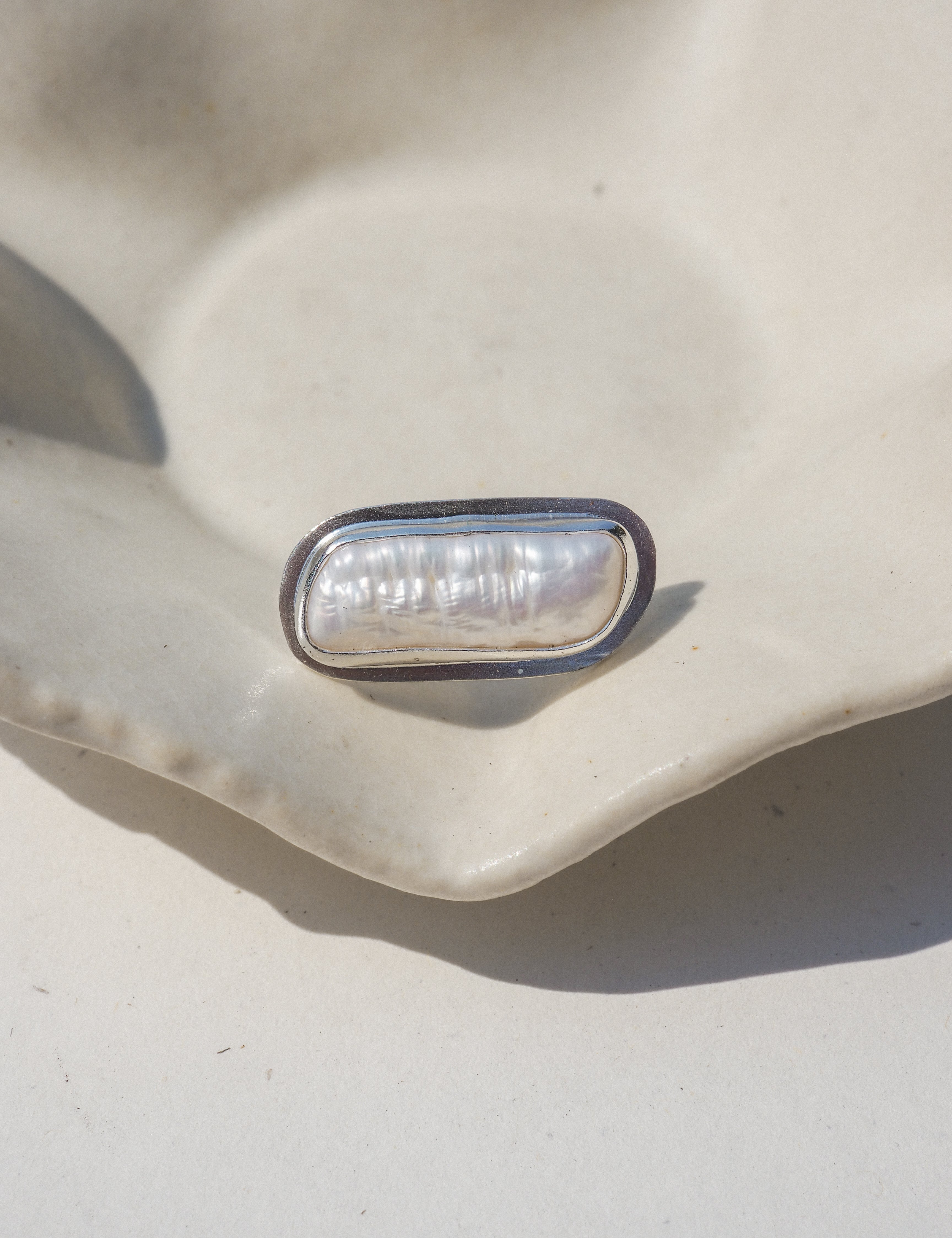 silver pearl ring
