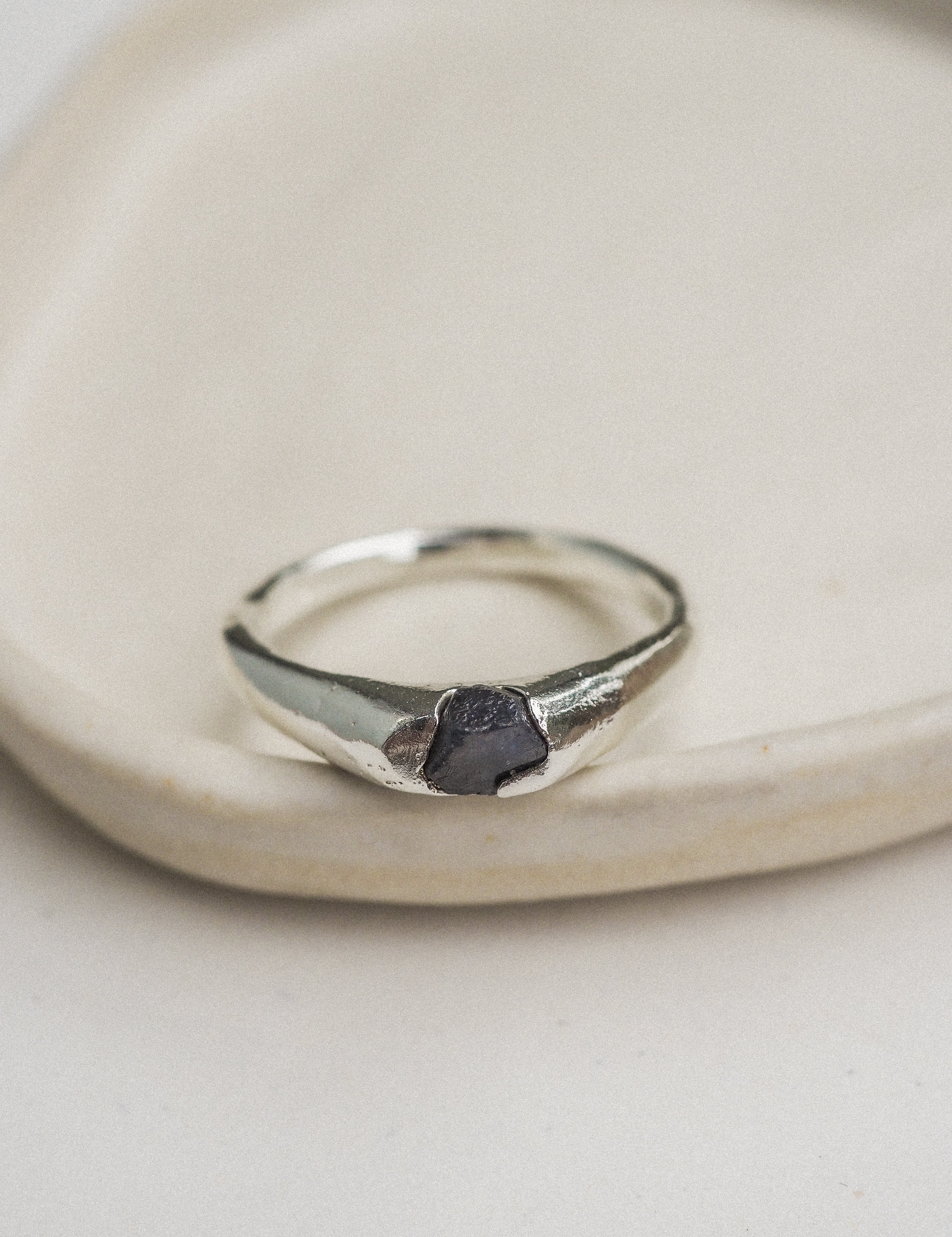 silver sapphire set-in-stone rings