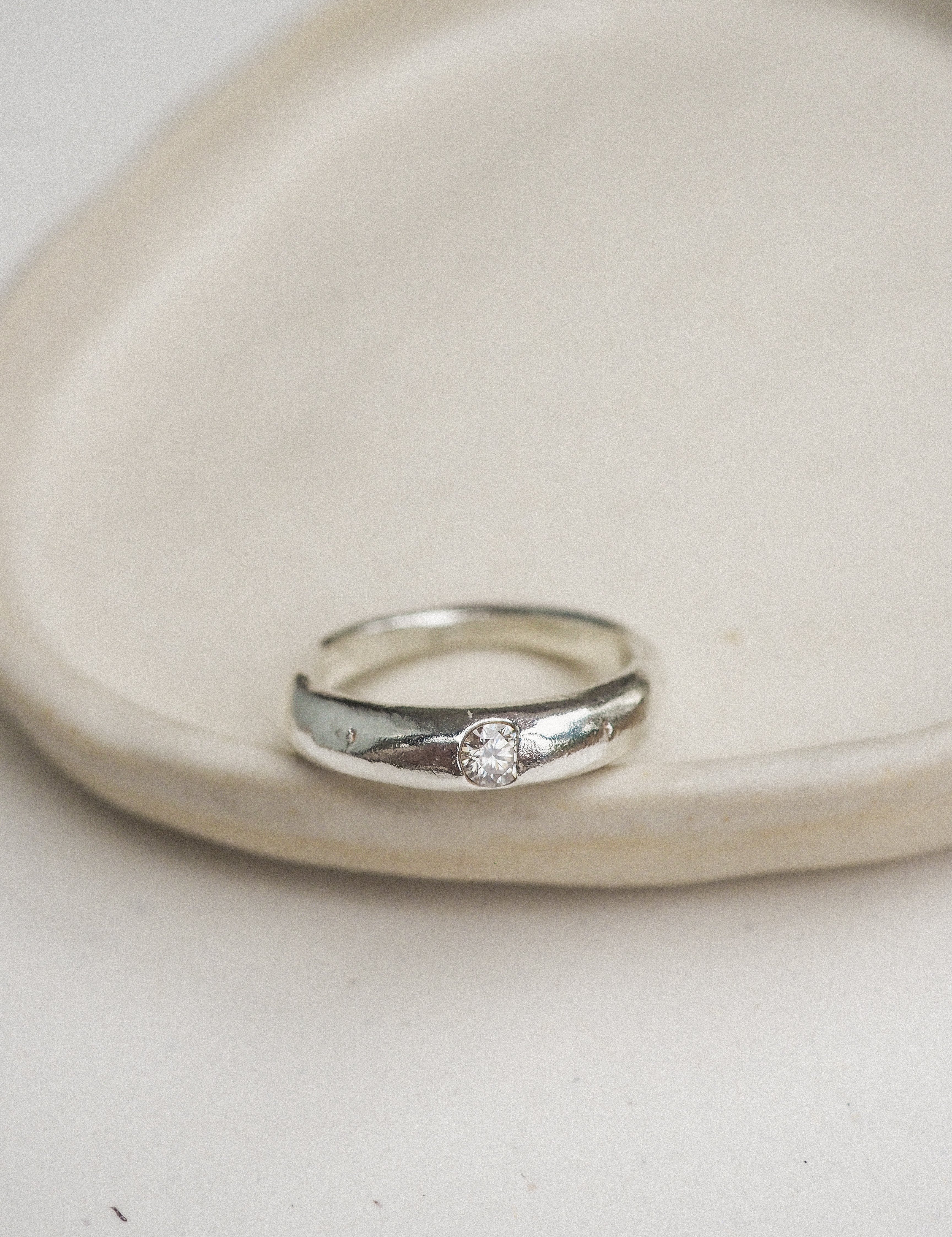 silver thin set-in-stone rings